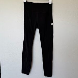 Vuori Black High-Rise Performance Leggings
